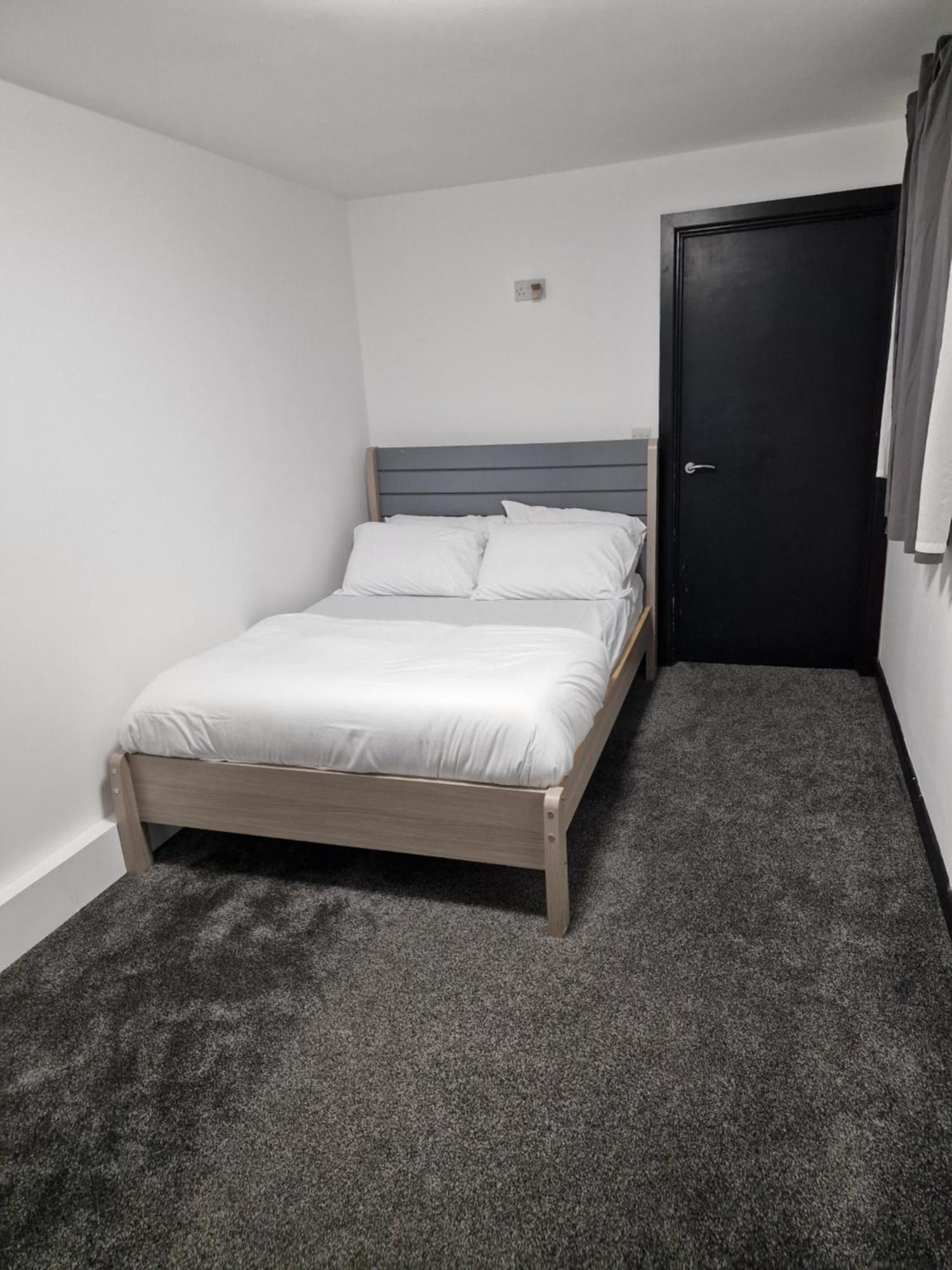 Ckb Flat- Comfort, Cosy, And Secure! Codsall Exterior photo