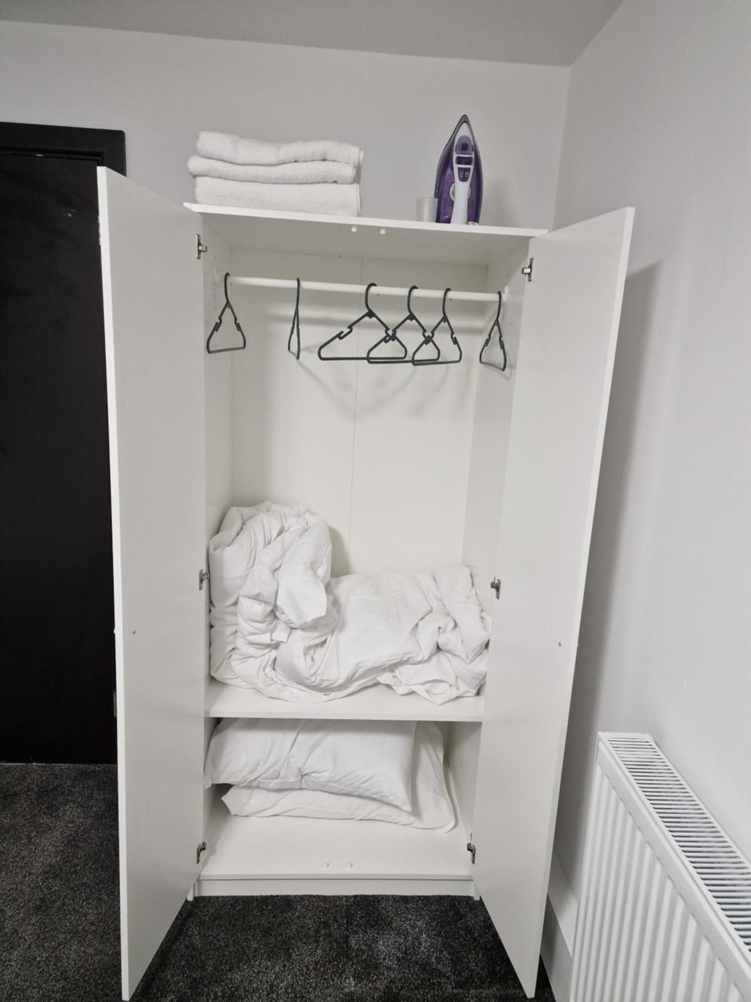Ckb Flat- Comfort, Cosy, And Secure! Codsall Exterior photo